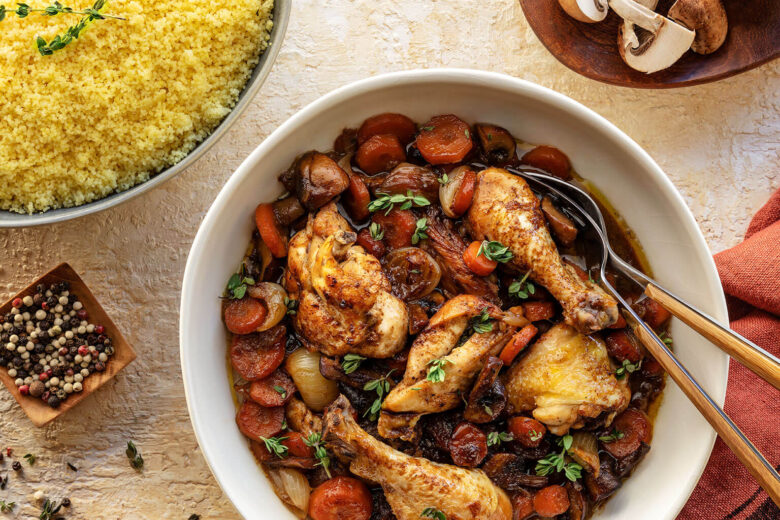 Frango Estufado com Cogumelos e Cuscuz